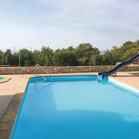 Apartment 3 Bedroom Beautiful In Labin